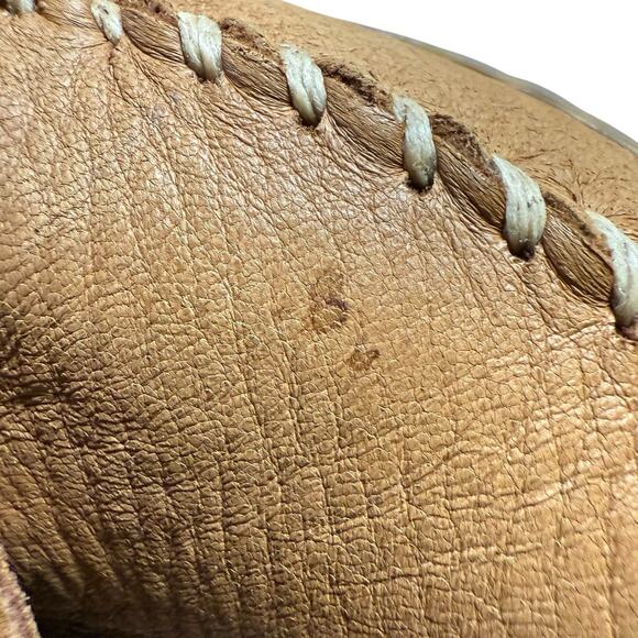 Minnetonka Moosehide Classic Moccasin Loafers Natural Women's Size 8 - Picture 9 of 10